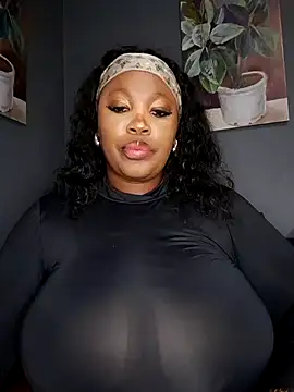 SWEETDOLLY29XX online show from October 2, 4:08 am