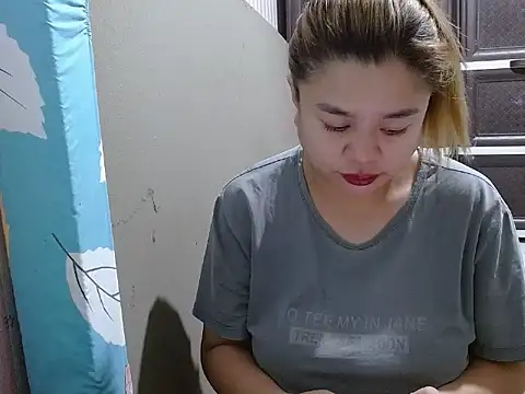 Snapshot of Kariebabe chatting on December 14, 11:20 pm Kariebabe online show from December 14, 11:20 pm