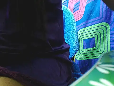 Snapshot of nica20 chatting on September 30, 1:38 pm nica20 online show from September 30, 1:38 pm