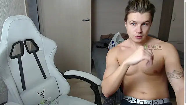 Sunny-Girl1 online show from March 13, 11:08 am