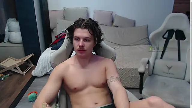 Sunny-Girl1 online show from March 20, 7:46 am