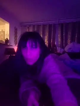 misscectito13 online show from March 8, 9:50 am