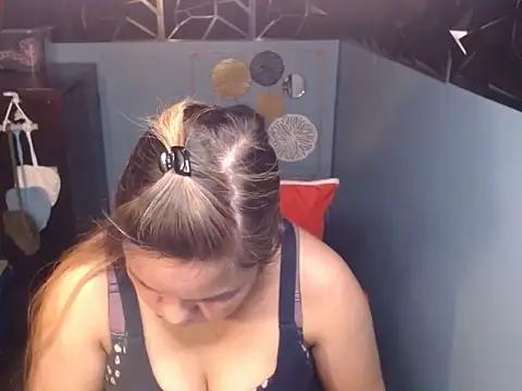 ambersmile online show from October 12, 10:58 am