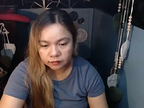 ambersmile online show from October 20, 8:20 pm