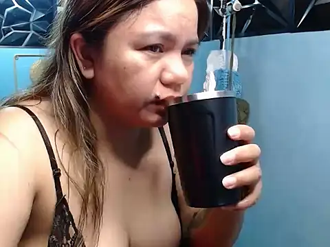 ambersmile online show from March 18, 2:53 pm