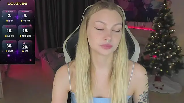 Snapshot of BiMolly chatting on January 30, 9:58 pm BiMolly online show from January 30, 9:58 pm