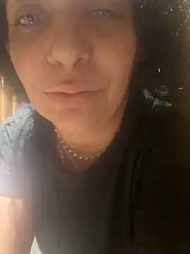 Snapshot of PichyPrettyPussy chatting on March 2, 7:32 pm PichyPrettyPussy online show from March 2, 7:32 pm