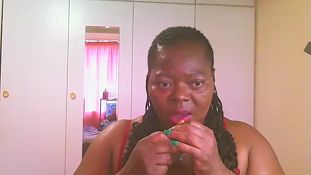 MatureBoobsDiva online show from January 2, 8:39 am