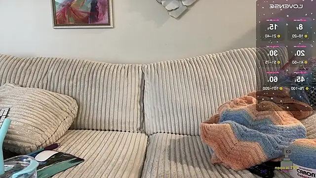NotUrBabyMoms online show from December 9, 5:30 pm