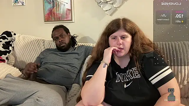NotUrBabyMoms online show from January 24, 1:24 am