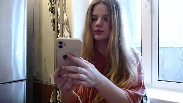 -MimmiLissa- online show from October 7, 11:18 am