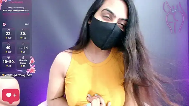 Snapshot of DesiZoya chatting on January 9, 11:17 pm DesiZoya online show from January 9, 11:17 pm