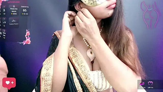 Snapshot of DesiZoya chatting on January 11, 12:26 am DesiZoya online show from January 11, 12:26 am