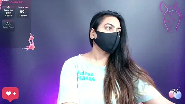 Snapshot of DesiZoya chatting on March 28, 10:53 pm DesiZoya online show from March 28, 10:53 pm