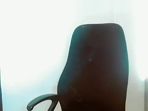 apishkagalmon online show from January 18, 4:37 am