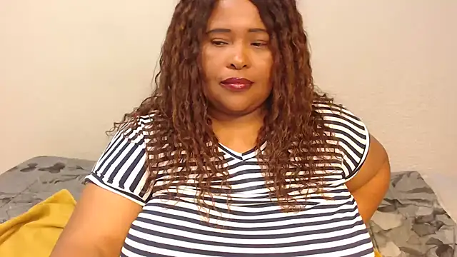 zandile online show from December 19, 3:29 am