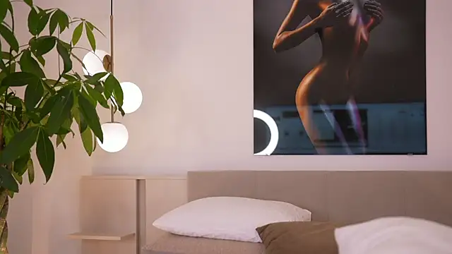 Snapshot of DoviaClaire chatting on November 10, 7:40 am DoviaClaire online show from November 10, 7:40 am