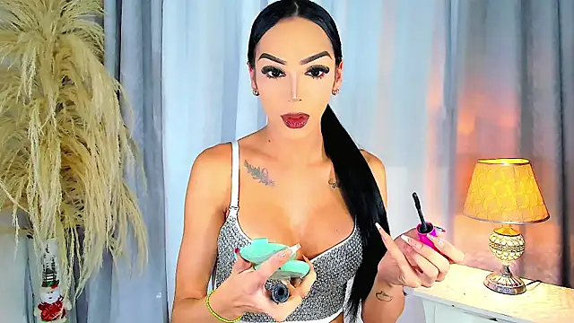 Michell simons online show from December 20, 3:25 am