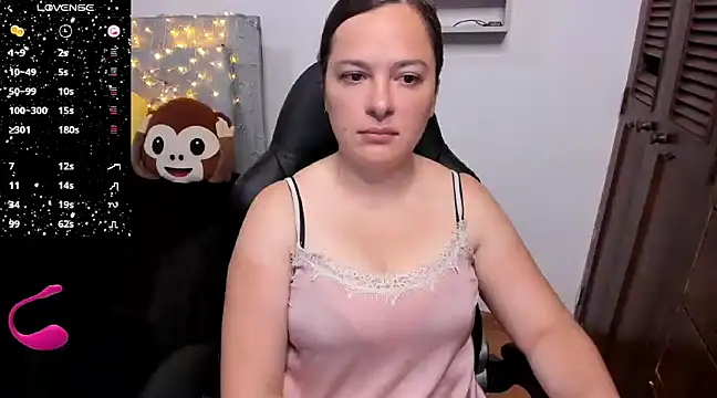 angelaagomez online show from December 23, 5:54 pm