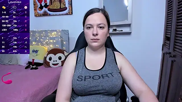 Snapshot of angelaagomez chatting on November 27, 8:00 pm angelaagomez online show from November 27, 8:00 pm