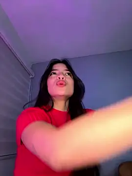 Snapshot of Sammy_pink chatting on December 6, 3:30 am Sammy pink online show from December 6, 3:30 am