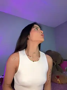 Snapshot of Sammy_pink chatting on December 29, 1:56 am Sammy pink online show from December 29, 1:56 am