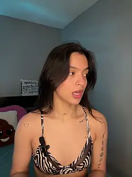 Snapshot of Sammy_pink chatting on March 13, 4:38 am Sammy pink online show from March 13, 4:38 am