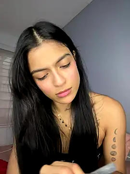 Snapshot of Sammy_pink chatting on September 28, 9:53 pm Sammy pink online show from September 28, 9:53 pm