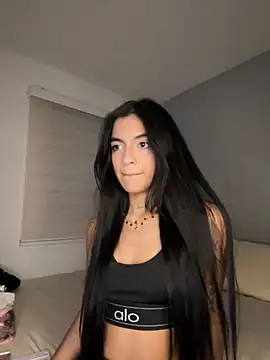 Snapshot of Sammy_pink chatting on October 22, 1:06 am Sammy pink online show from October 22, 1:06 am