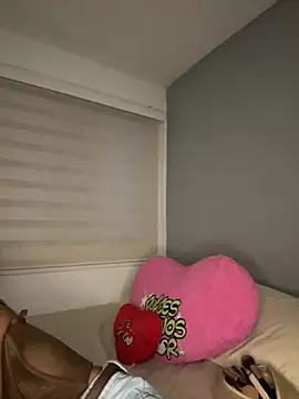 Sammy pink online show from May 17, 2:09 am