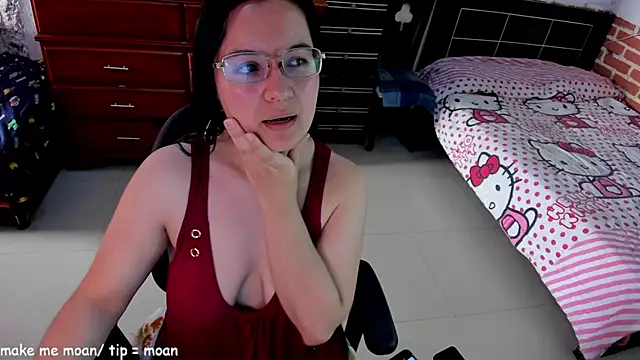 jessicajons9 online show from January 9, 8:55 pm