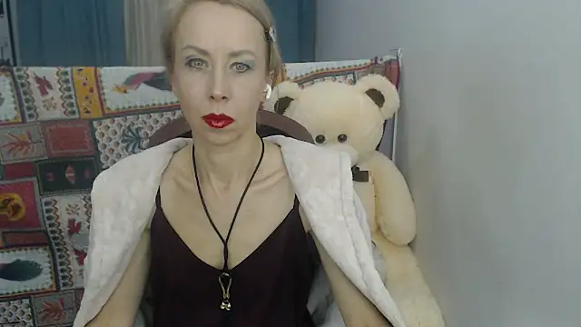 LuxuryNika online show from December 22, 4:48 pm