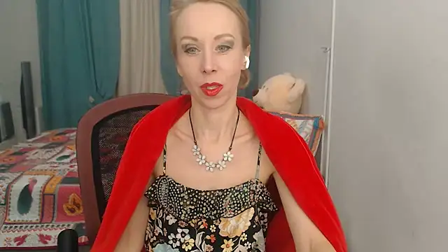 LuxuryNika online show from February 12, 4:22 pm