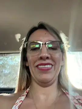 Snapshot of Gatitacarlita chatting on February 27, 8:53 pm Gatitacarlita online show from February 27, 8:53 pm