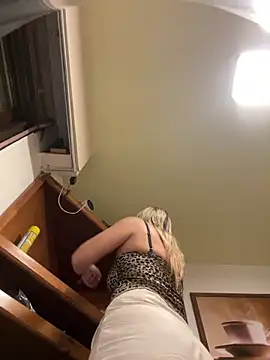 Snapshot of Gatitacarlita chatting on March 11, 5:57 pm Gatitacarlita online show from March 11, 5:57 pm