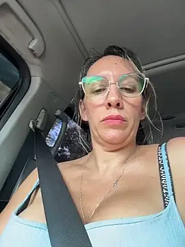 Snapshot of Gatitacarlita chatting on March 24, 5:29 pm Gatitacarlita online show from March 24, 5:29 pm