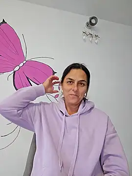 Snapshot of IsabelleCraft chatting on September 26, 11:47 am IsabelleCraft online show from September 26, 11:47 am