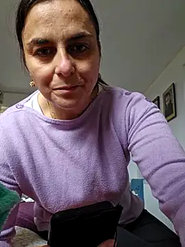 Snapshot of IsabelleCraft chatting on March 29, 11:21 am IsabelleCraft online show from March 29, 11:21 am
