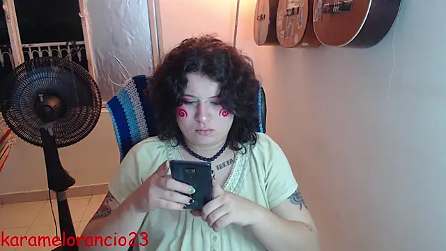 Smoke trip Alicia online show from September 28, 9:25 am