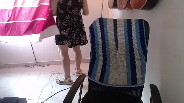 Smoke trip Alicia online show from December 1, 11:15 am