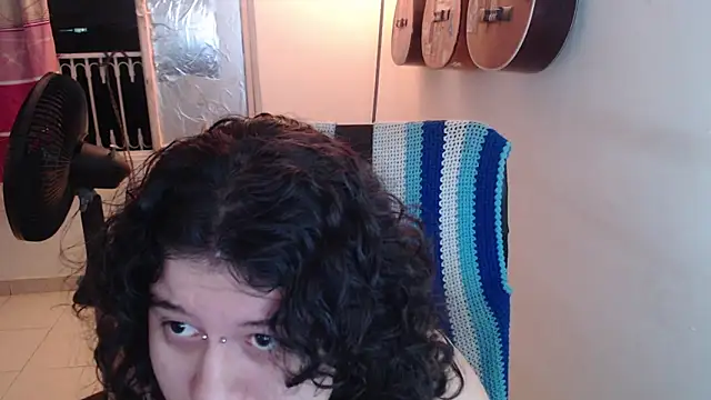 Smoke trip Alicia online show from December 17, 10:21 am