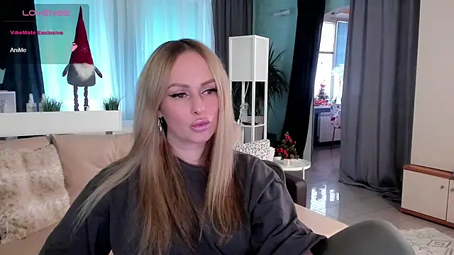 Snapshot of Libby_Nora chatting on January 3, 11:25 am Libby Nora online show from January 3, 11:25 am