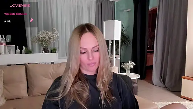 Snapshot of Libby_Nora chatting on January 8, 2:35 pm Libby Nora online show from January 8, 2:35 pm