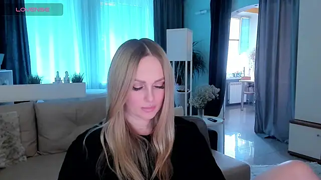 Snapshot of Libby_Nora chatting on February 7, 12:28 pm Libby Nora online show from February 7, 12:28 pm