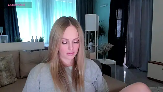 Snapshot of Libby_Nora chatting on February 12, 12:12 pm Libby Nora online show from February 12, 12:12 pm