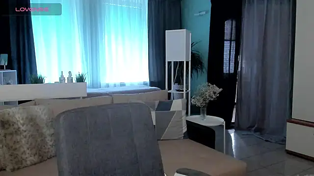 Snapshot of Libby_Nora chatting on February 13, 1:37 pm Libby Nora online show from February 13, 1:37 pm