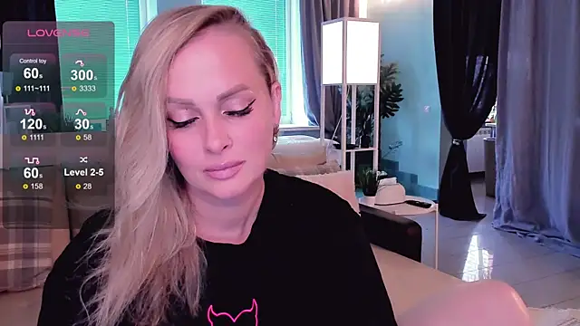 Snapshot of Libby_Nora chatting on September 8, 2:27 pm Libby Nora online show from September 8, 2:27 pm