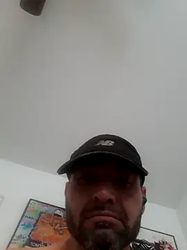 hottie212xh online show from December 7, 5:31 pm
