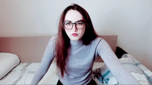 MinniMaksy online show from February 14, 9:39 am