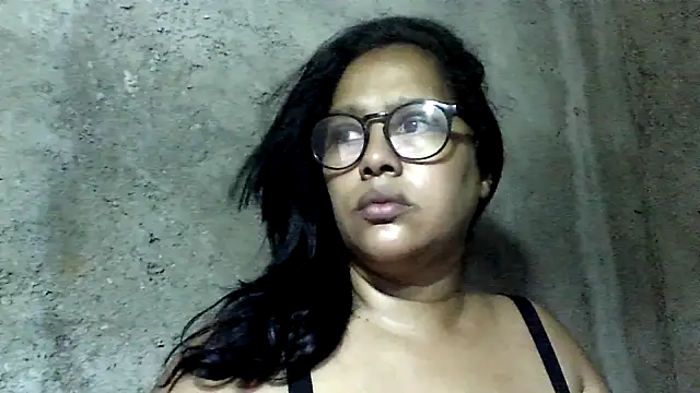 Damita999 online show from September 18, 5:15 pm